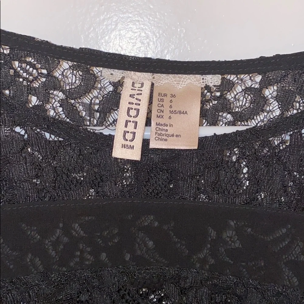 BLACK‎ lace long sleeve crop top